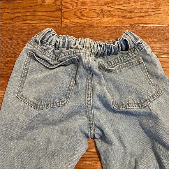 SHEIN Girls Light Blue Distressed Denim Pants - Picture 11 of 12